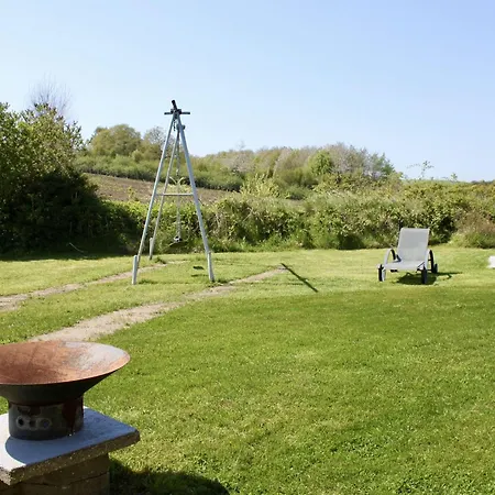 Ferienhaus-mit-meerblick-annex-und-in-malerischer-landschaft Broager