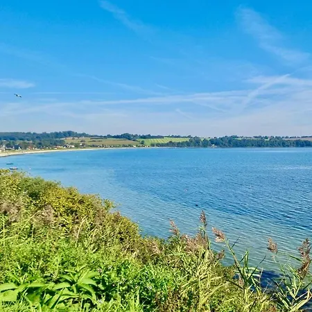 Hébergement de vacances Ferienhaus-mit-meerblick-annex-und-in-malerischer-landschaft